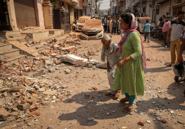 2025-05-10T062342Z_473715412_RC2SEEALX91J_RTRMADP_3_INDIA-PAKISTAN-1746864972.webp